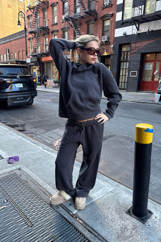 core hoodie in vintage black