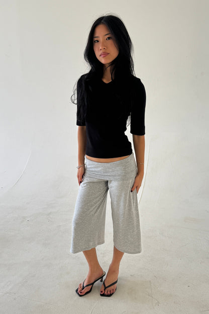 organic v rib tank in black - CHERRY KNOTS