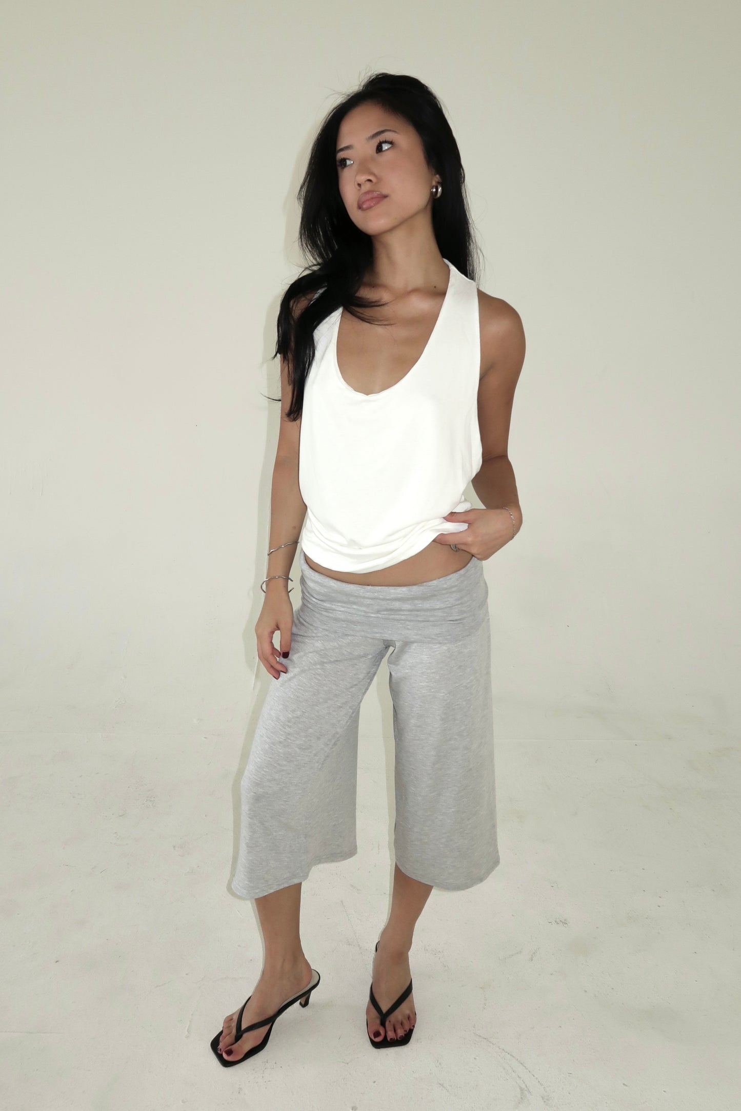 gia tank in white