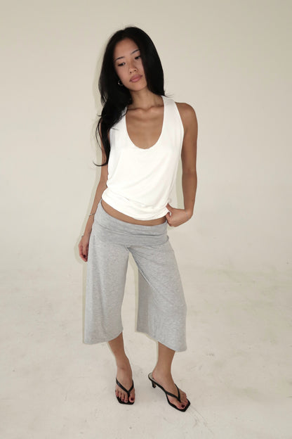 gia tank in white