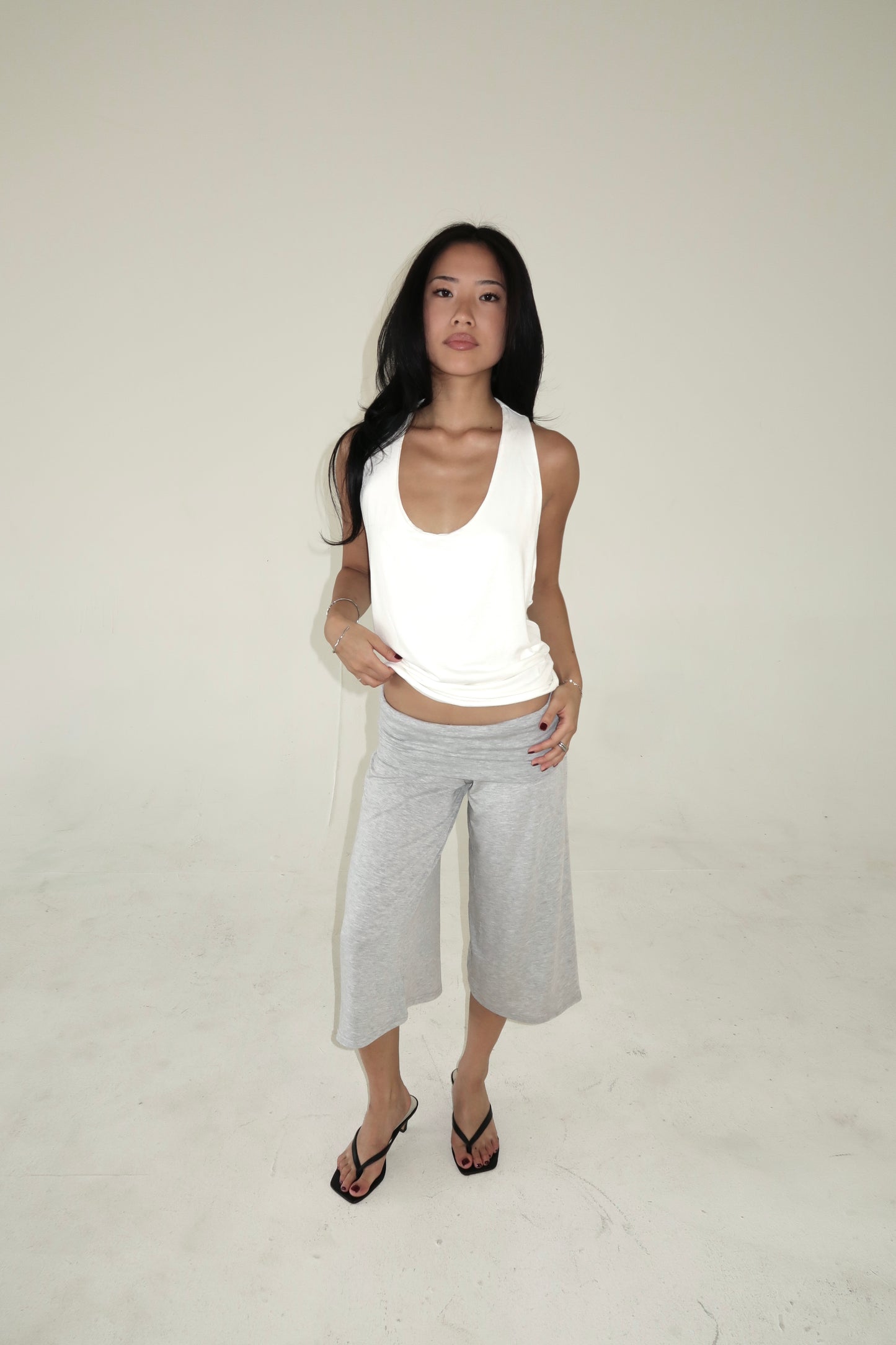 gia tank in white