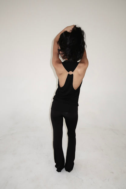 gia tank in black