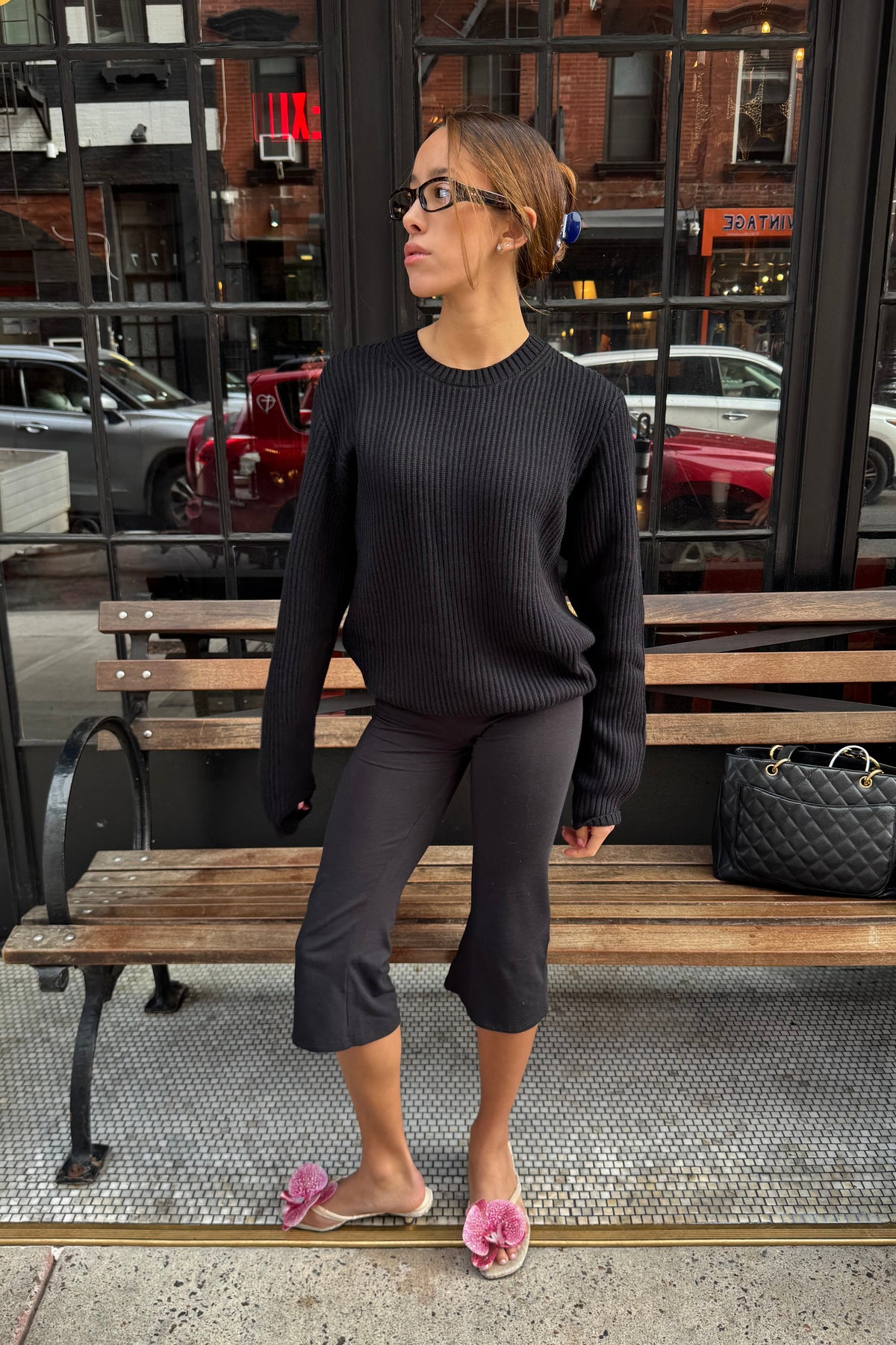 crewneck sweater in black - CHERRY KNOTS