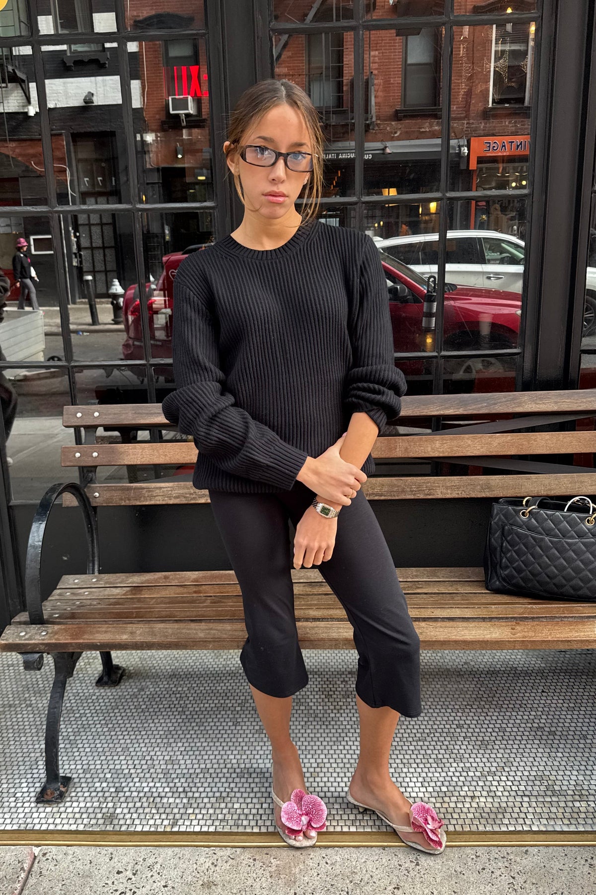 crewneck sweater in black - CHERRY KNOTS