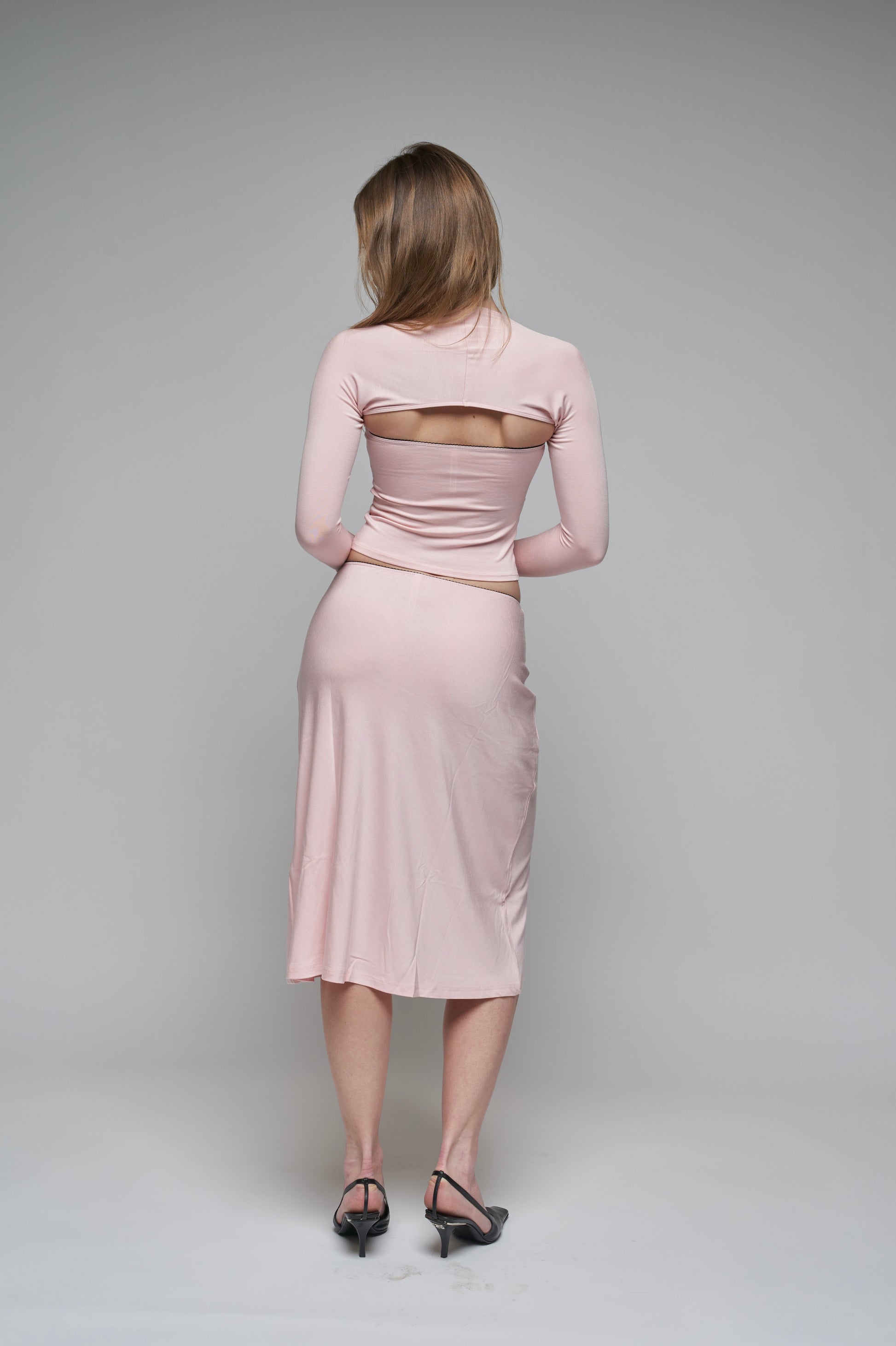 Ballet Bolero in Petal - Tencel Bolero Shrug with Thumb Holes | Sustainable | CHERRY KNOTS Ballet Bolero in Petal - Tencel Bolero Shrug with Thumb Holes | Sustainable | CHERRY KNOTS