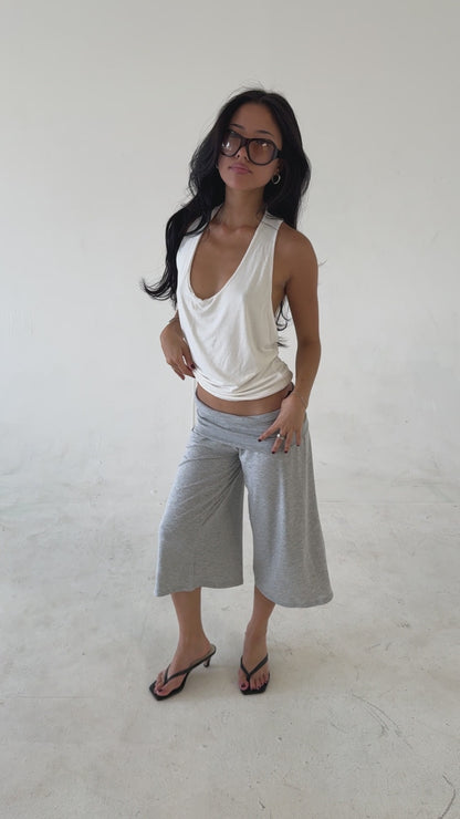 gia tank in white