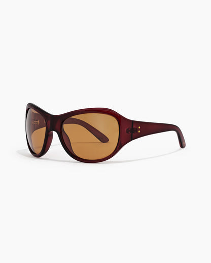sunny in hazelnut